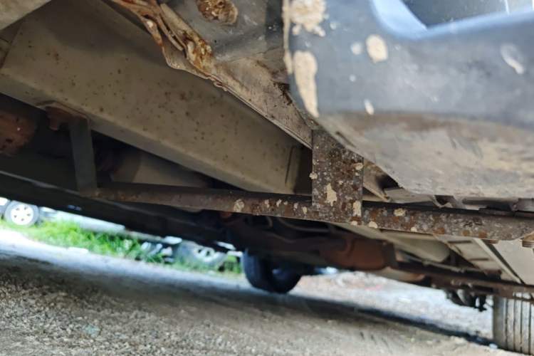 Used SWM X3 2017 1.6L Manual Fashion Model Chassis Front Left