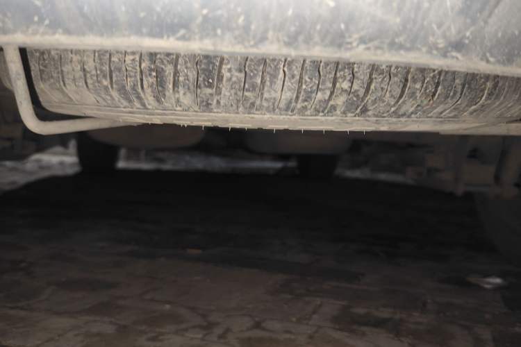 Used SWM X3 2017 1.5T Manual Fashion Model Chassis Rear