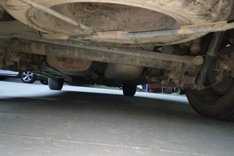 Used SWM X3 2017 1.5T Manual Fashion Model Chassis Rear