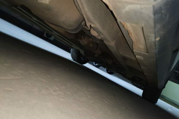 Used SWM X3 2017 1.5T Manual Fashion Model Chassis Rear Right