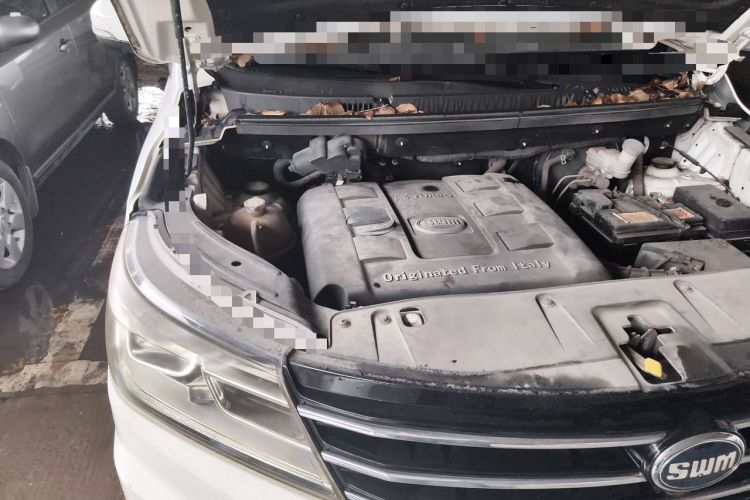 Used SWM X3 2017 1.5T Manual Fashion Model Engine Bay Right