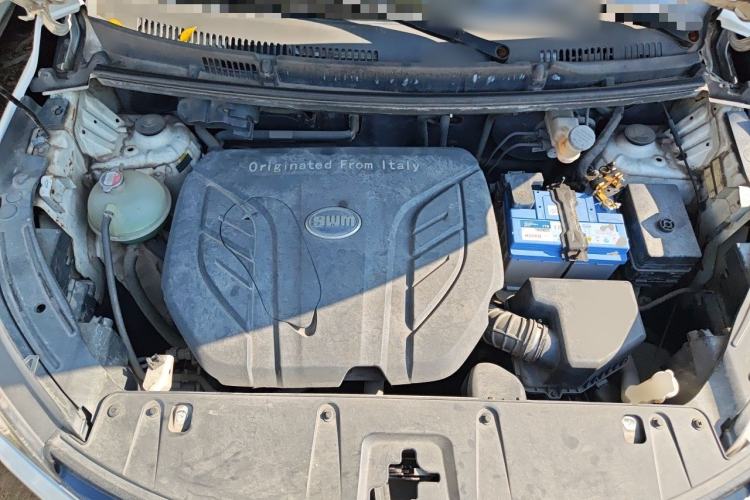 Used SWM X3 2017 1.6L Manual Fashion Model Engine Bay