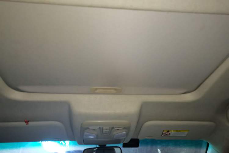 Used SWM X3 2017 1.5T Manual Fashion Model Headliner