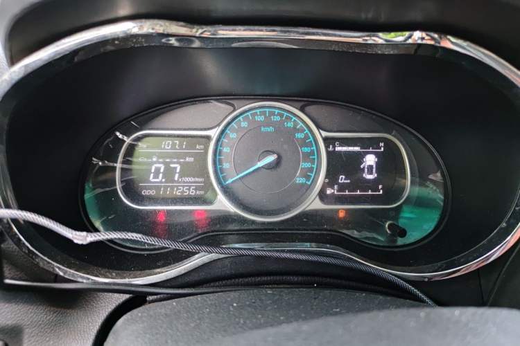 Used SWM X3 2017 1.6L Manual Fashion Model Instrument Cluster