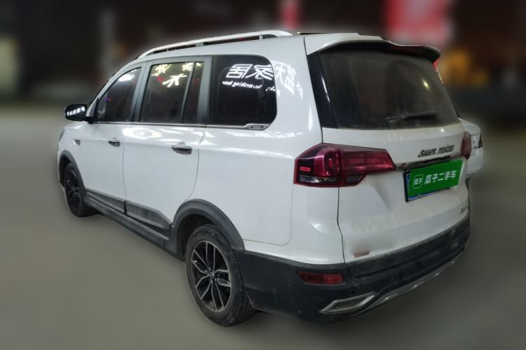 Used SWM X3 2017 1.5T Manual Fashion Model Rear Left 45 Deg