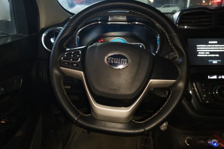 Used SWM X3 2017 1.5T Manual Fashion Model Steering Wheel