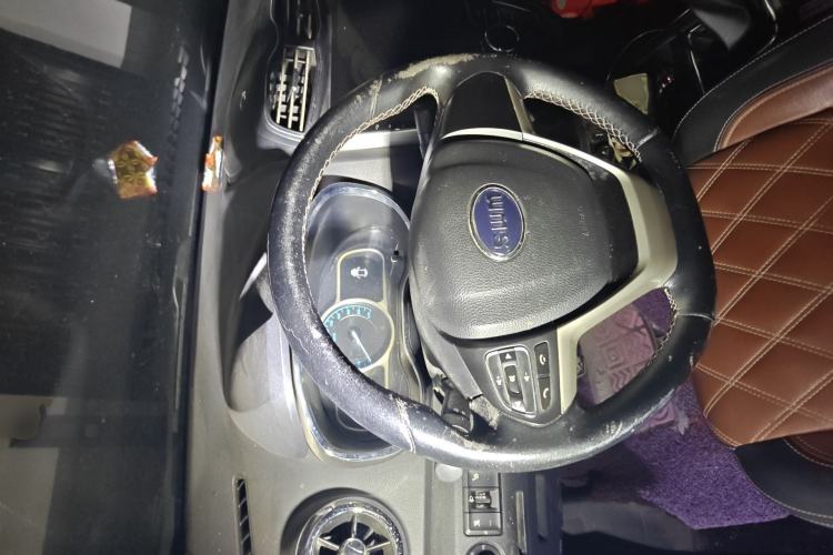 Used SWM X3 2017 1.5T Manual Fashion Model Steering Wheel