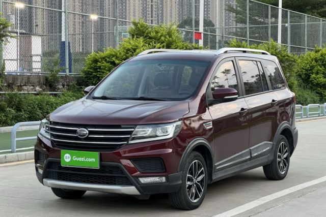 Used SWM X3 2018 1.5L Manual Fashion Model