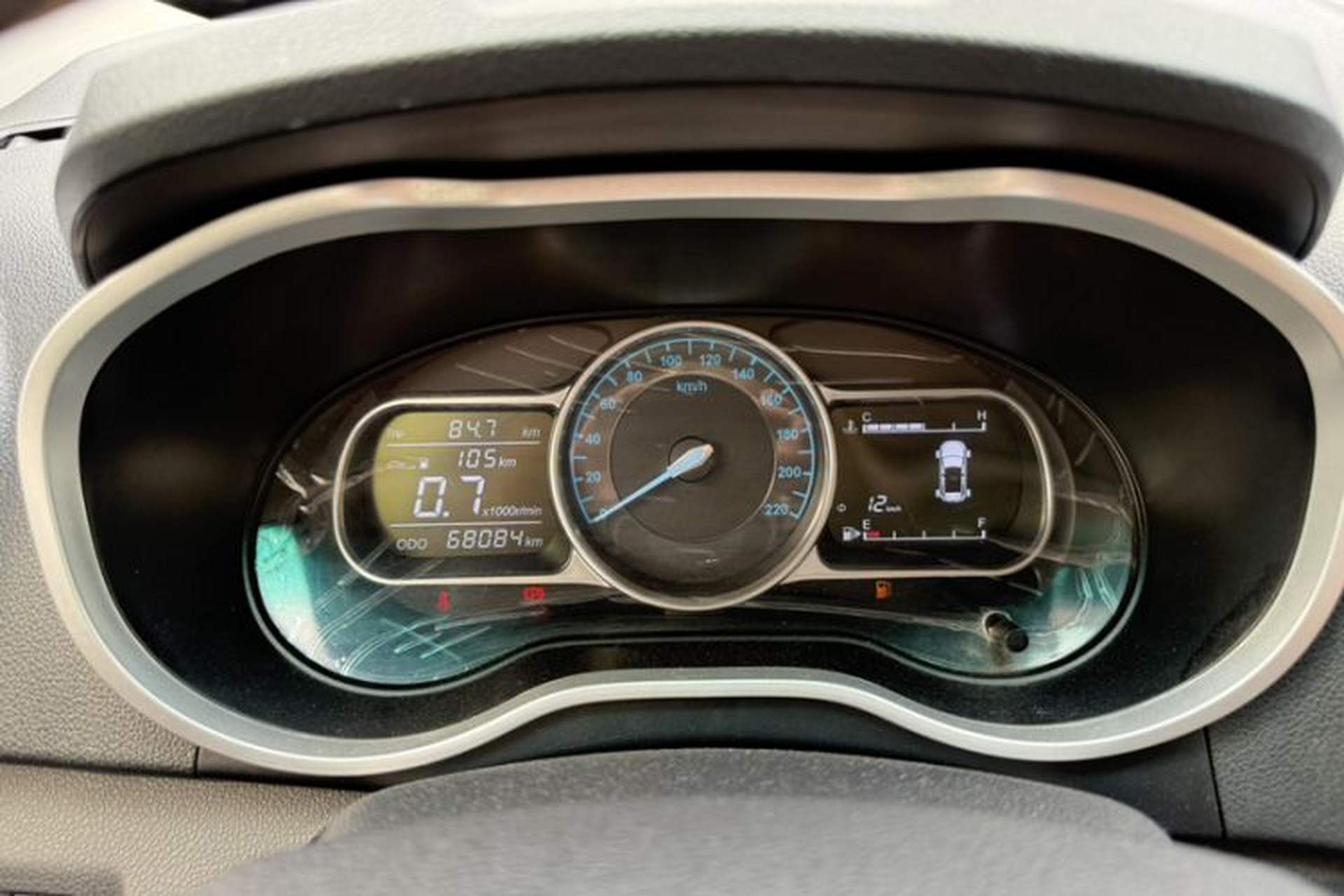 Used SWM X3 2018 1.5L Manual Fashion Model Odometer Close Up