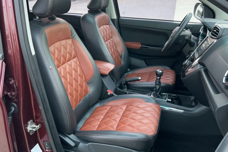 Used SWM X3 2018 1.5L Manual Fashion Model Right Front Seat