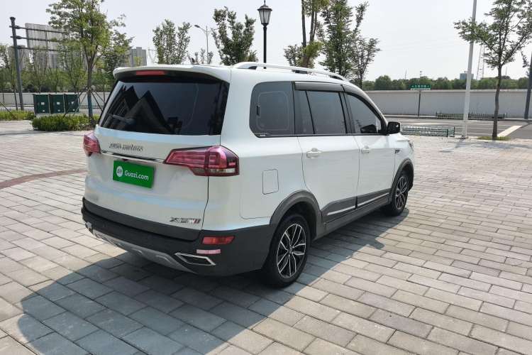 Used SWM X3 2018 1.5L Manual Value Edition Exterior 3