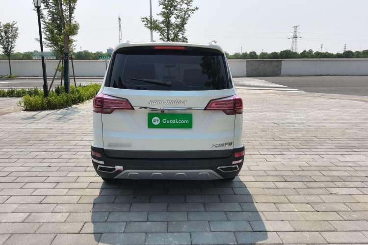 Used SWM X3 2018 1.5L Manual Value Edition Exterior 4