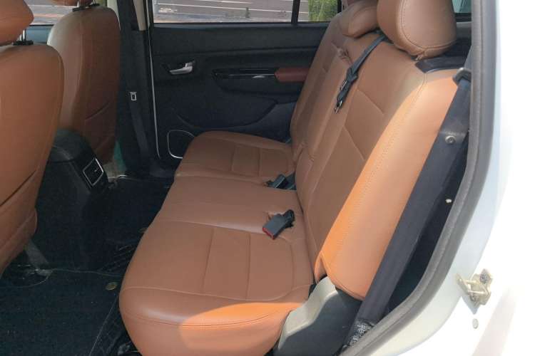 Used SWM X3 2018 1.5L Manual Value Edition Interior 1