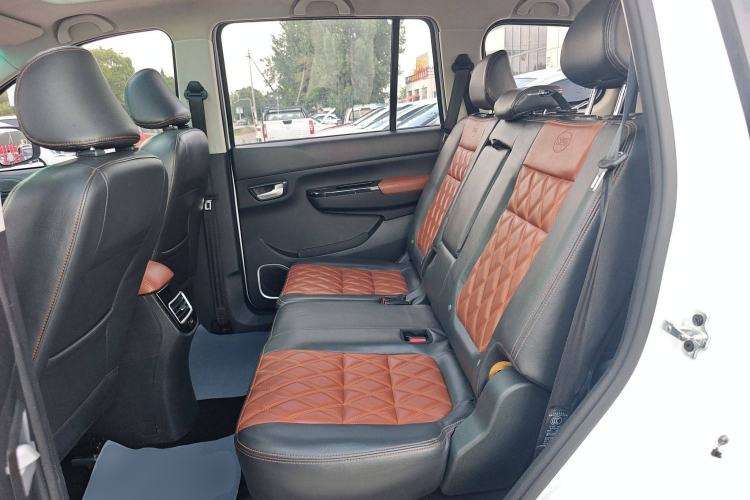 Used SWM X3 2018 1.5L Manual Fashion Model Left Rear Seat