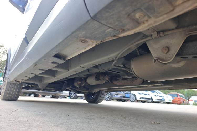 Used SWM X3 2018 1.5L Manual Fashion Model Left Side Sill