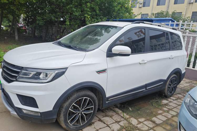 Used SWM X3 2020 1.5L Manual Value Edition 7 Seats Exterior 3