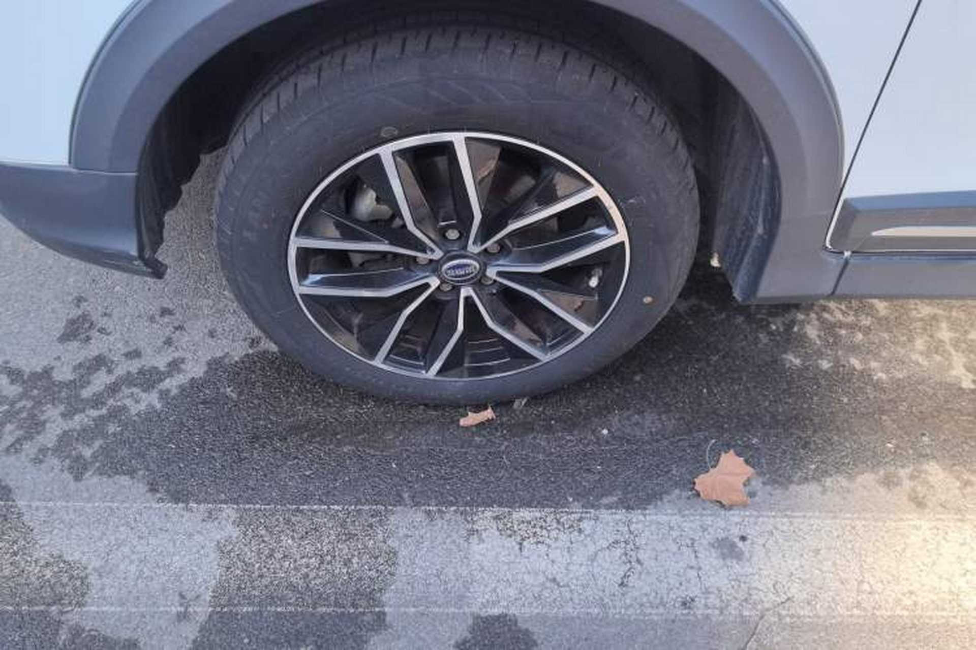 Used SWM X3 2020 1.5L Manual Value Edition 7 Seats Exterior 7