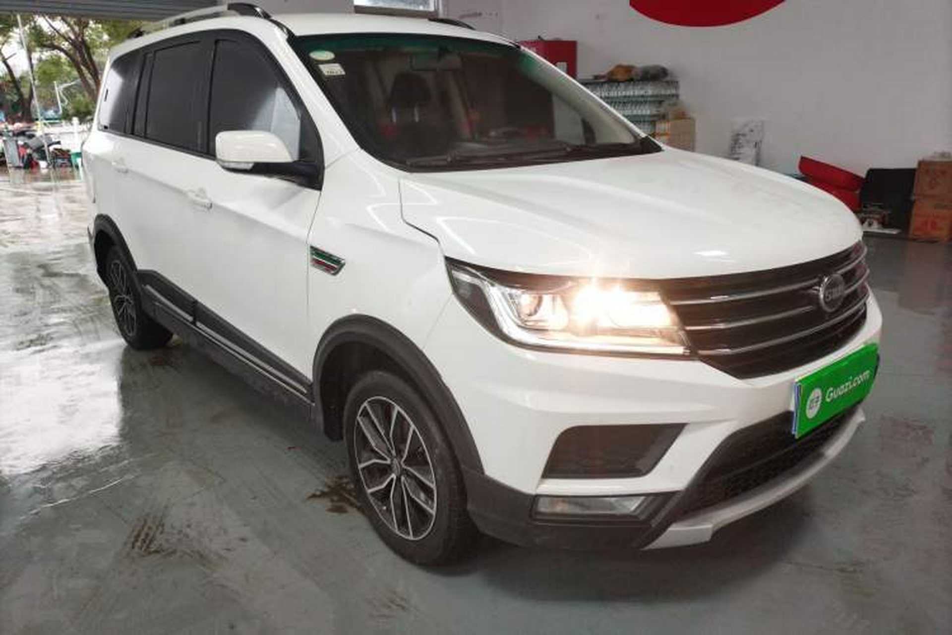 Used SWM X3 2020 1.5L Manual Value Edition 7 Seats Front Right 45 Deg
