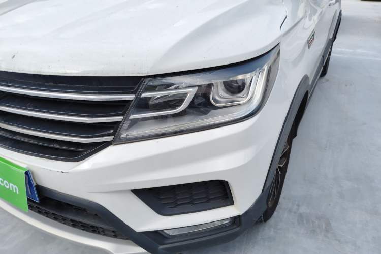 Used SWM X3 2020 1.5L Manual Value Edition 7 Seats Left Front Headlight