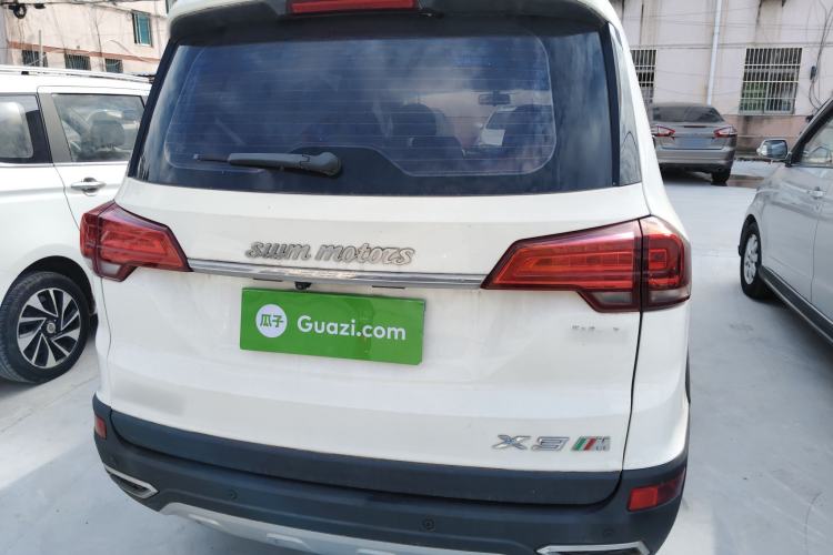 Used SWM X3 2020 1.5L Manual Value Edition 7 Seats Rear