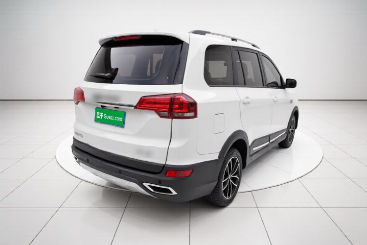 Used SWM X3 2020 1.5L Manual Value Edition 7 Seats Rear Right 45 Deg