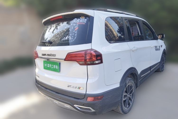 Used SWM X3 2020 1.5L Manual Value Edition 7 Seats Rear Right 45 Deg