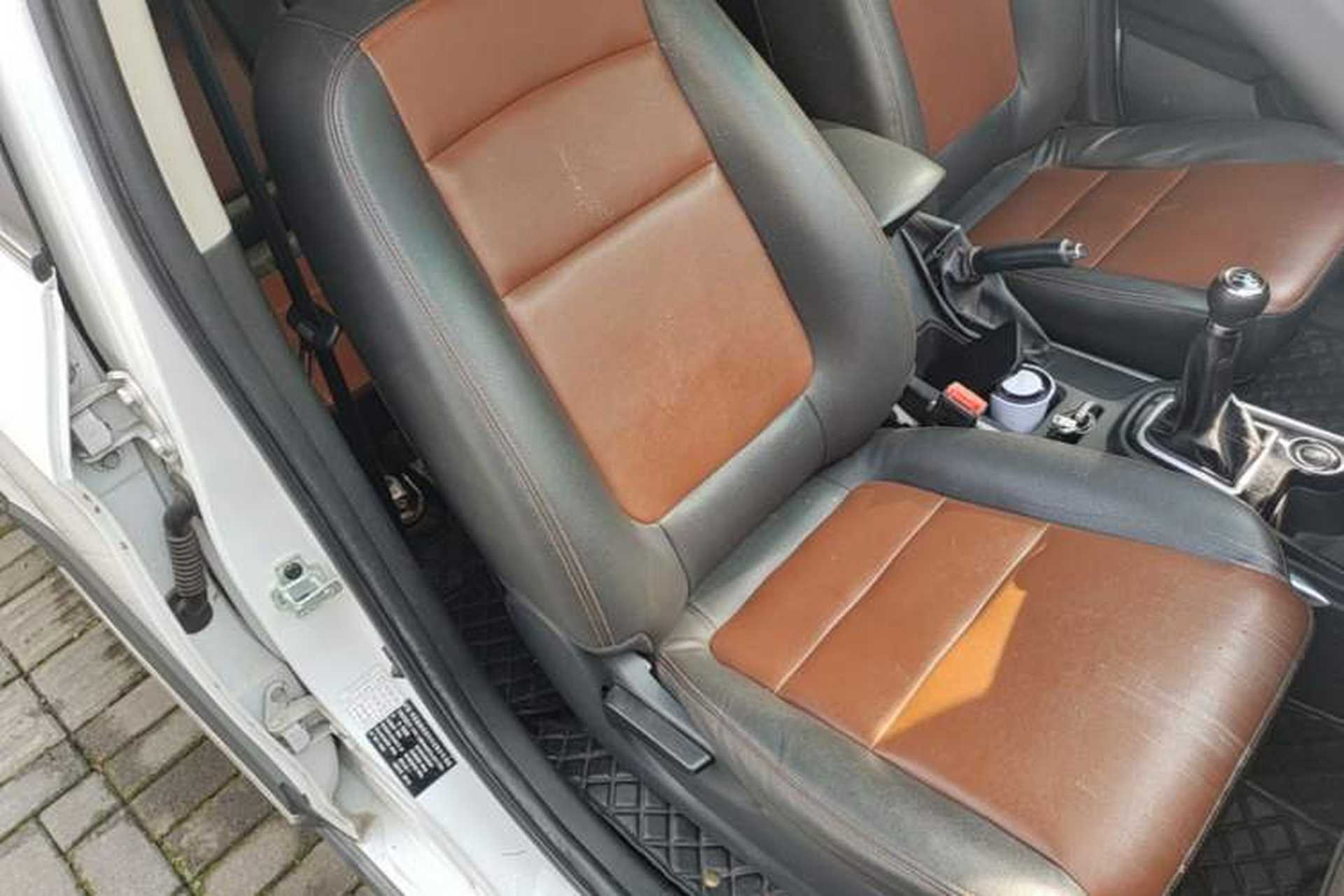 Used SWM X3 2020 1.5L Manual Super Enjoyment Version 7 Seats Right Front Seat