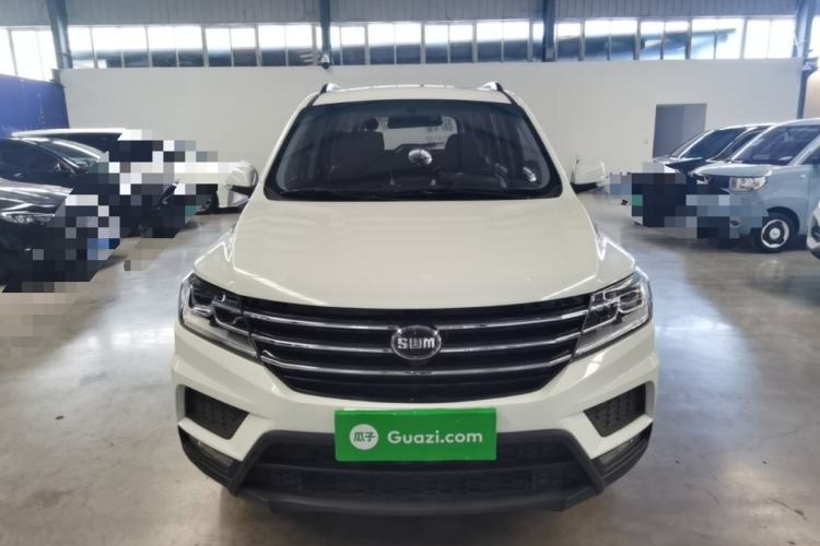 Used SWM X3 2021 1.5L Manual Comfort Version 7 Seats Front