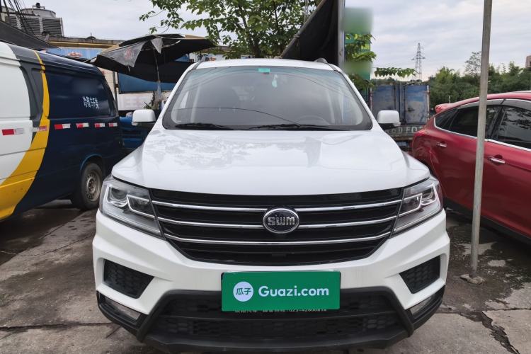 Used SWM X3 2021 1.5L Manual Comfort Version 7 Seats Front