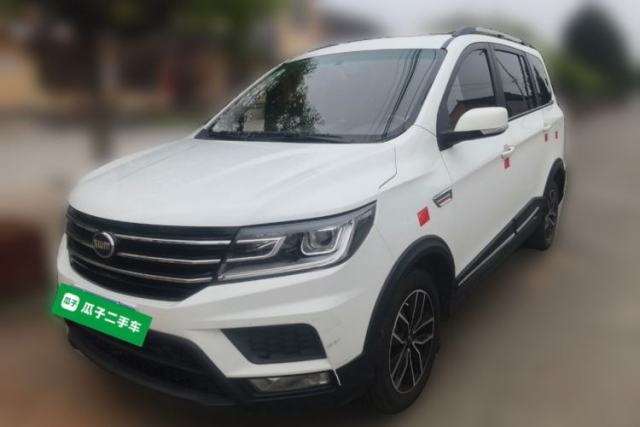 Used SWM X3 2021 1.5L Manual Comfort Version 7 Seats