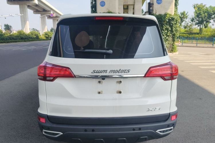 Used SWM X3 2021 1.5L Manual Comfort Version 7 Seats Rear