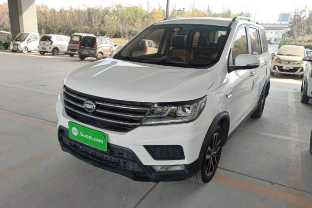 Used SWM X3 2022 1.5L Manual Comfort Edition