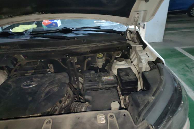 Used SWM X3 2022 1.5L Manual Comfort Edition Engine Bay Left