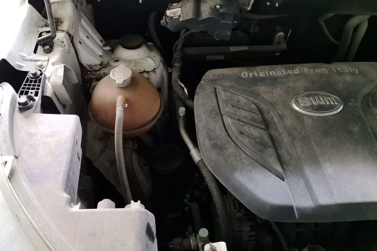 Used SWM X3 2022 1.5L Manual Comfort Edition Engine Bay Right