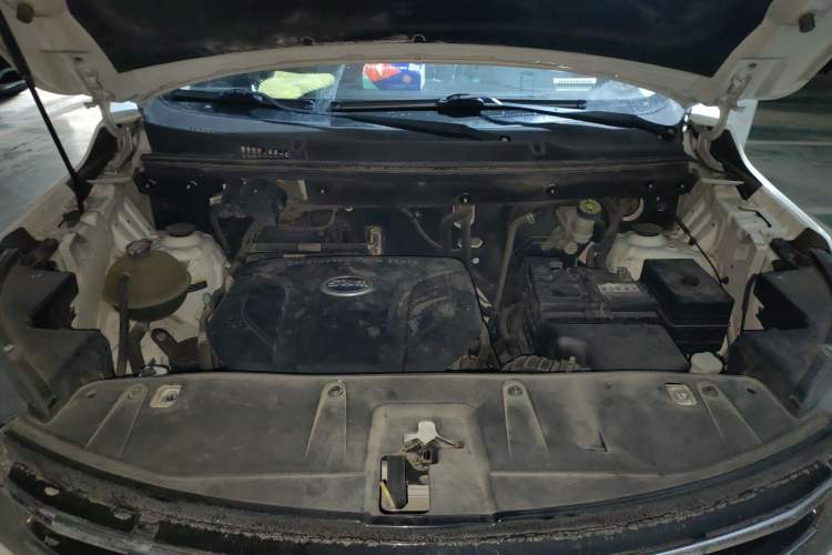 Used SWM X3 2022 1.5L Manual Comfort Edition Engine Bay