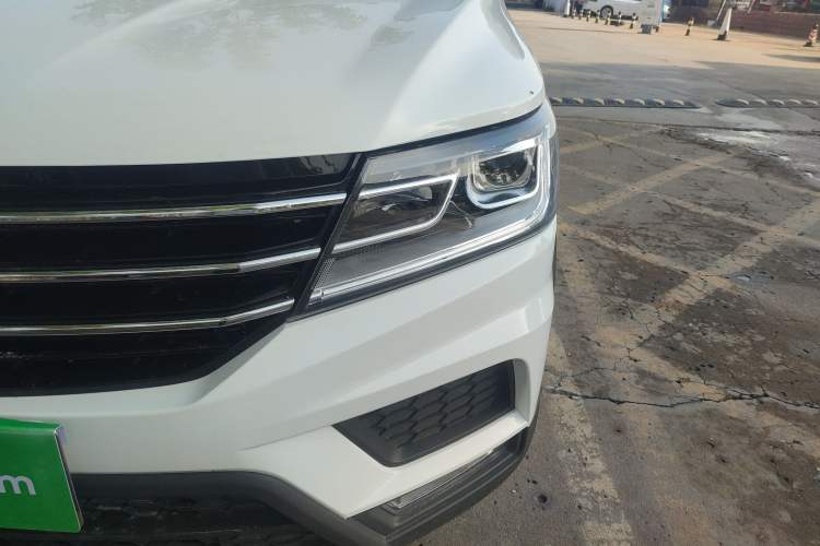 Used SWM X3 2022 1.5L Manual Comfort Edition Left Front Headlight