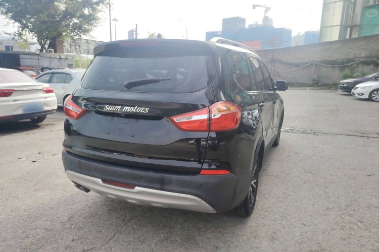 Used SWM X7 2020 2.0L Manual Elite Version 7 Seats Exterior 3