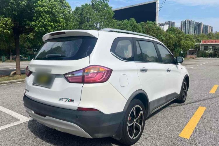 Used SWM X7 2017 1.5T Automatic Smart Enjoyment Version 7 Seats Exterior 4