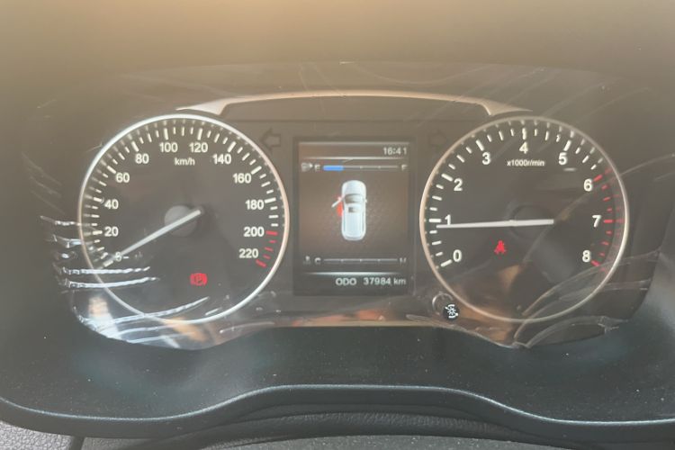 Used SWM X7 2016 1.8L Manual Luxury Edition 7 Seats Instrument Cluster