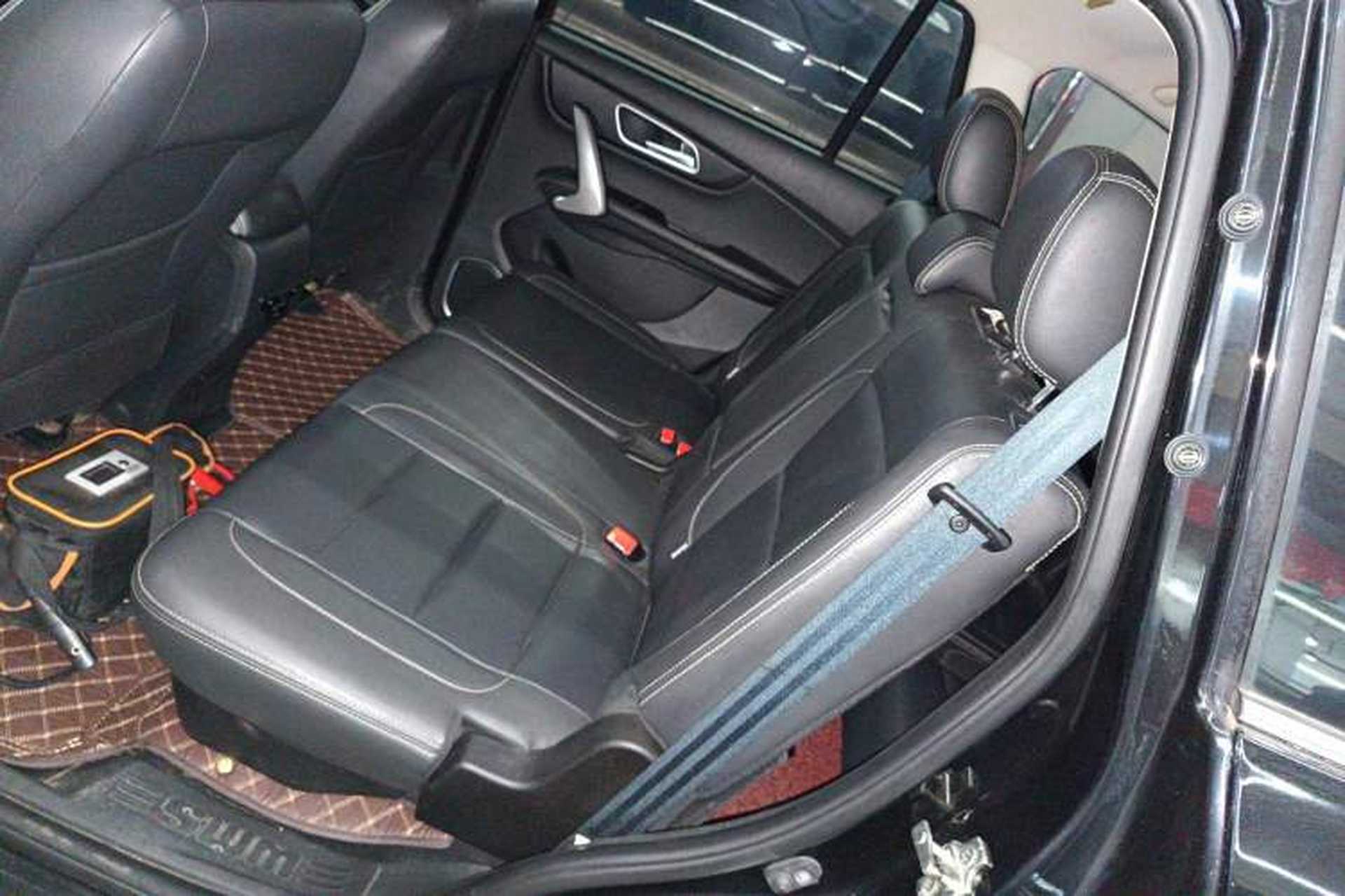 Used SWM X7 2016 1.5T Manual Luxury Edition 7 Seats Left Rear Seat
