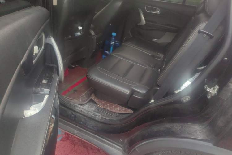 Used SWM X7 2016 1.8L Manual Luxury Edition 7 Seats Left Rear Seat