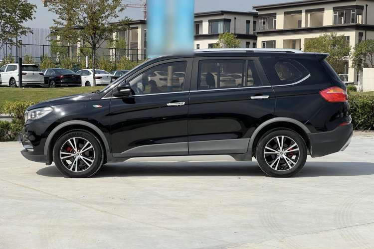 Used SWM X7 2016 1.8L Manual Luxury Edition 7 Seats Left Side