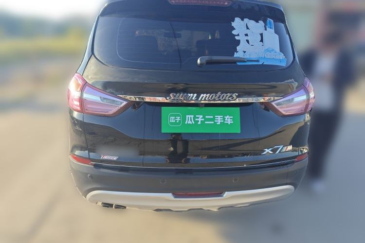 Used SWM X7 2016 1.5T Manual Luxury Edition 7 Seats Rear