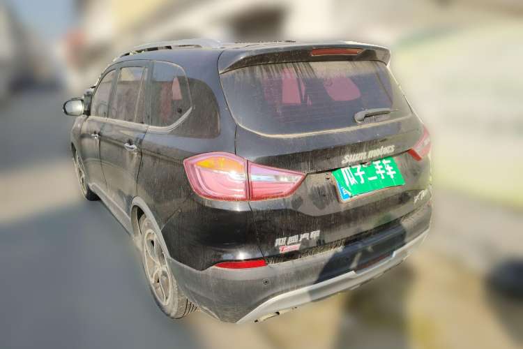 Used SWM X7 2016 1.5T Manual Luxury Edition 7 Seats Rear Left 45 Deg