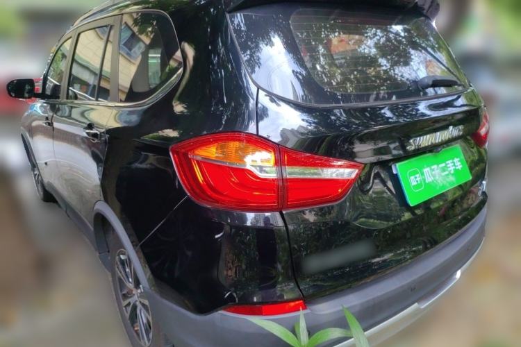 Used SWM X7 2016 1.8L Manual Luxury Edition 7 Seats Rear Left 45 Deg