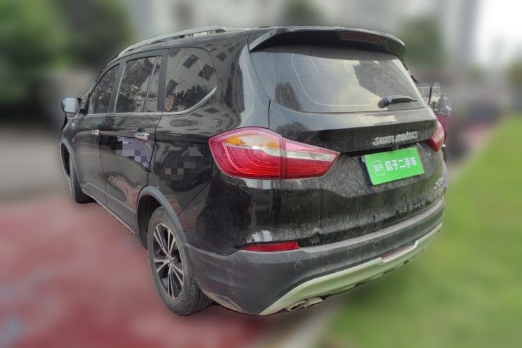 Used SWM X7 2016 1.8L Manual Luxury Edition 7 Seats Rear Left 45 Deg