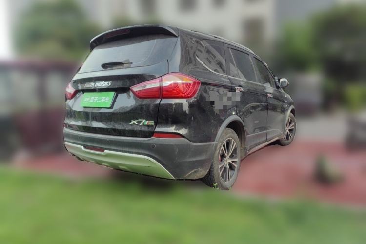 Used SWM X7 2016 1.8L Manual Luxury Edition 7 Seats Rear Right 45 Deg