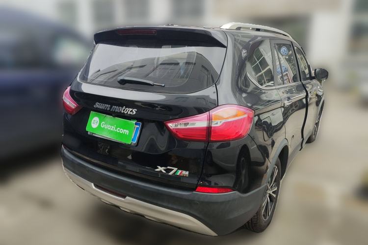 Used SWM X7 2016 1.8L Manual Luxury Edition 7 Seats Rear Right 45 Deg