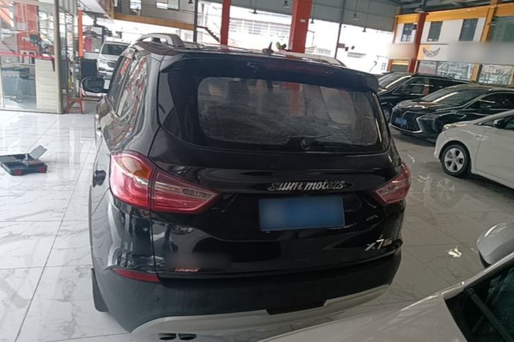 Used SWM X7 2016 1.5T Manual Luxury Edition 7 Seats Rear