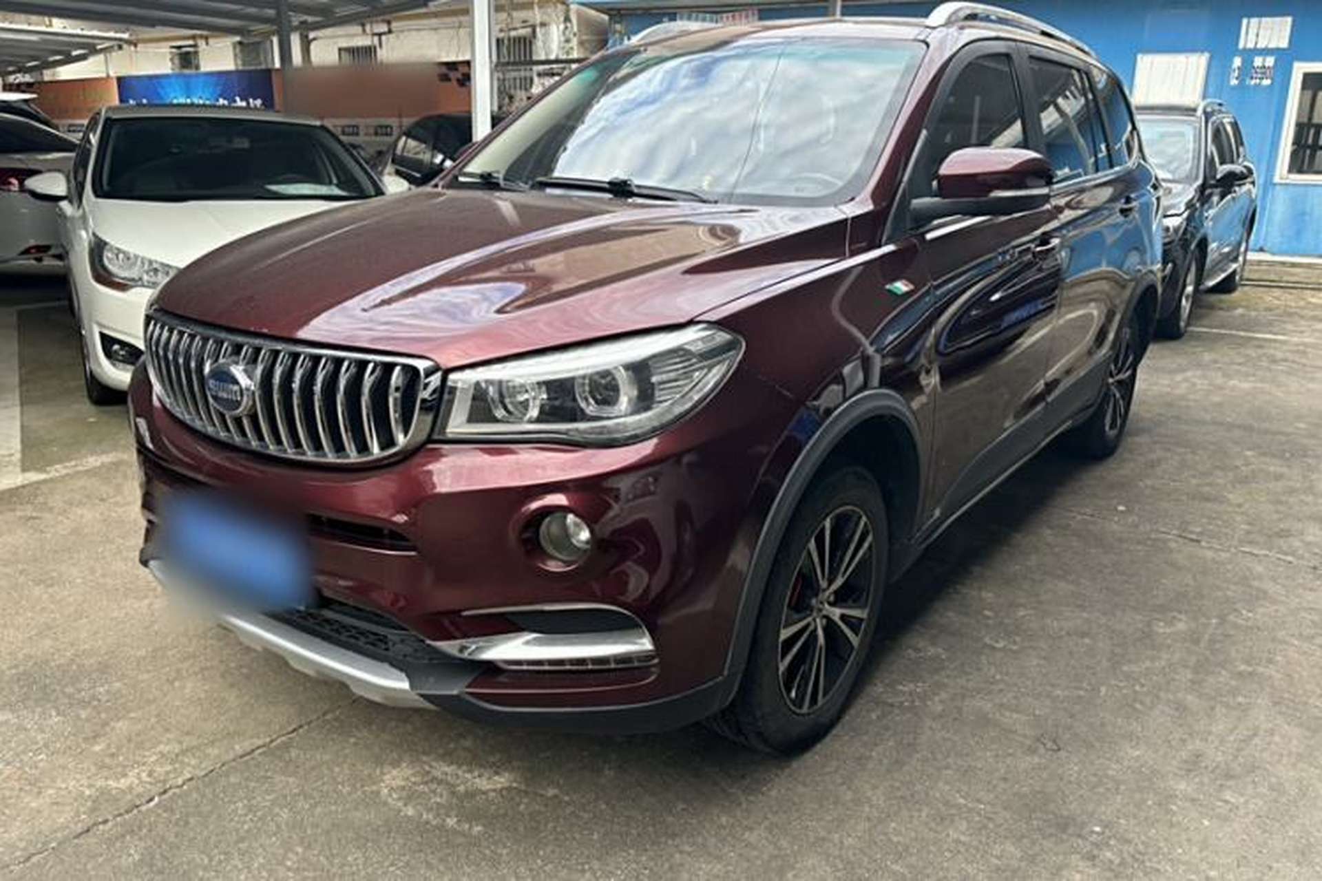Used SWM X7 2016 1.8L Manual Luxury Edition 7 Seats Front Left 45 Deg